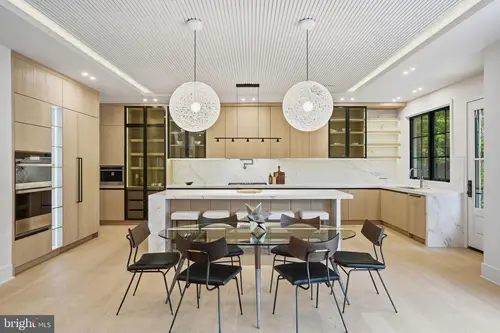 Elsinore — kitchen — 02