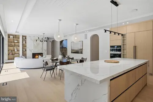 Elsinore — kitchen — 07