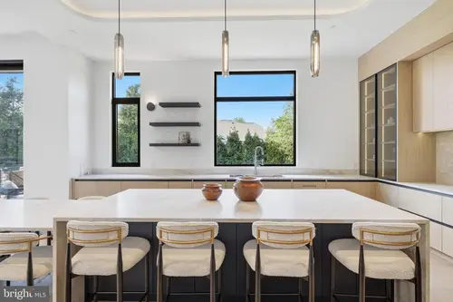 Plainview — kitchen — 04