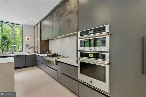 Prosperity — kitchen — 10