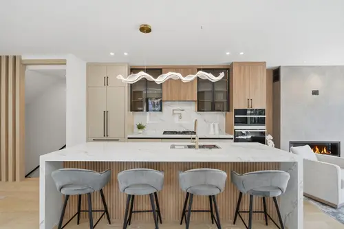 T Street — kitchen — 01