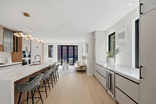 T Street — kitchen — 09