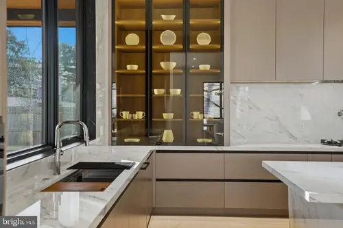 Westbury — kitchen — 07