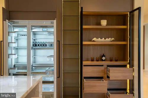 Westbury — pantry — 01