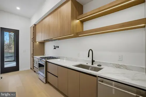 Westbury — spice-kitchen — 02