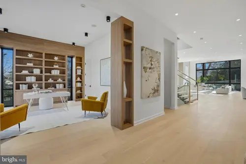 Westbury — office — 02
