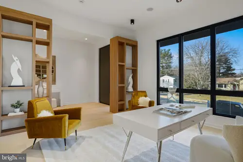 Westbury — office — 03