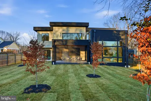 Westbury — exterior — 04